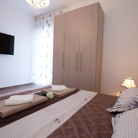 דירות ורונה Residenza Alexander Luxury 1 מראה חיצוני תמונה