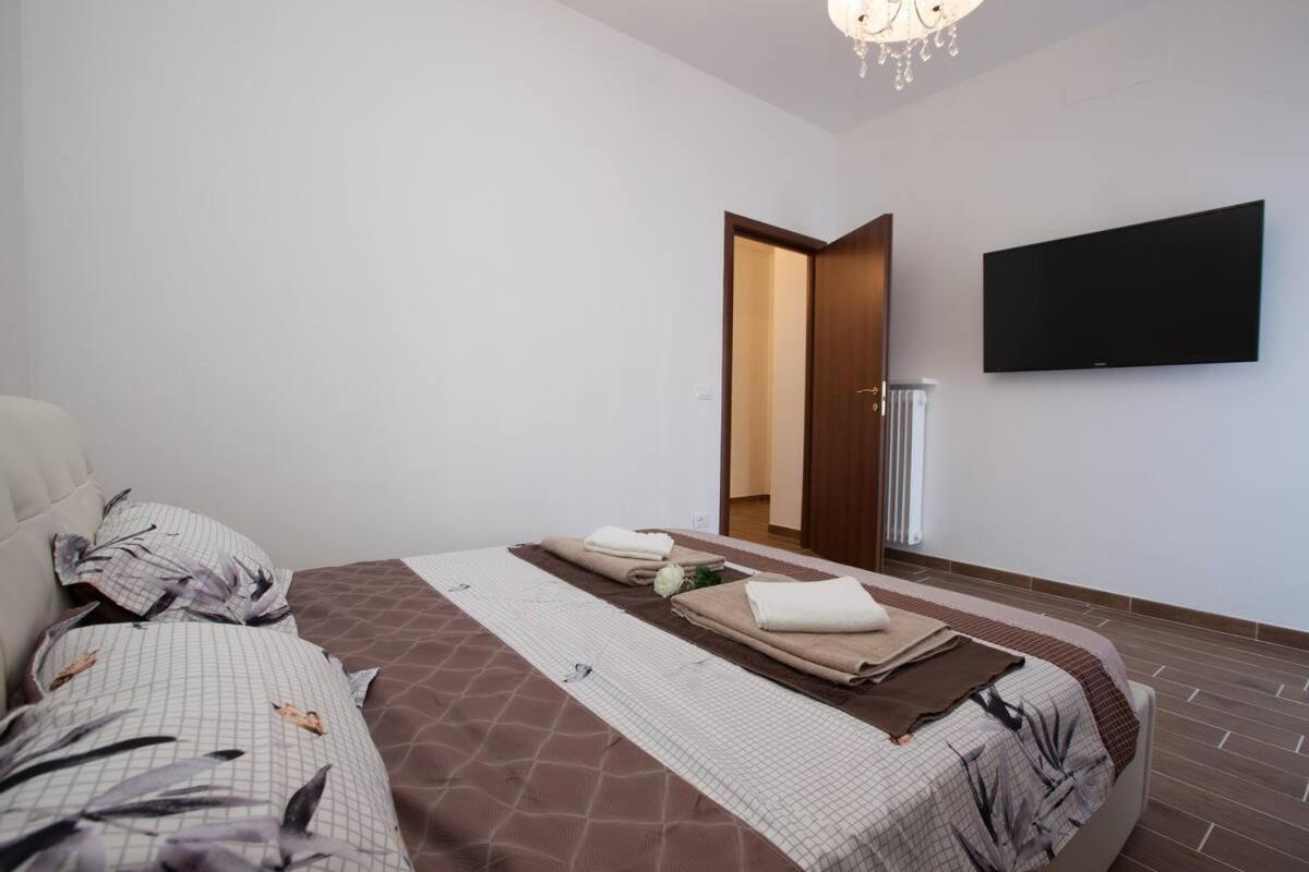 דירות ורונה Residenza Alexander Luxury 1 מראה חיצוני תמונה