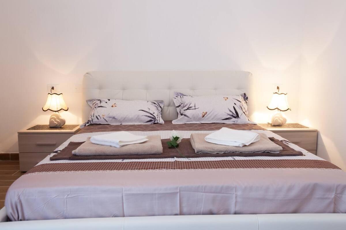 דירות ורונה Residenza Alexander Luxury 1 מראה חיצוני תמונה